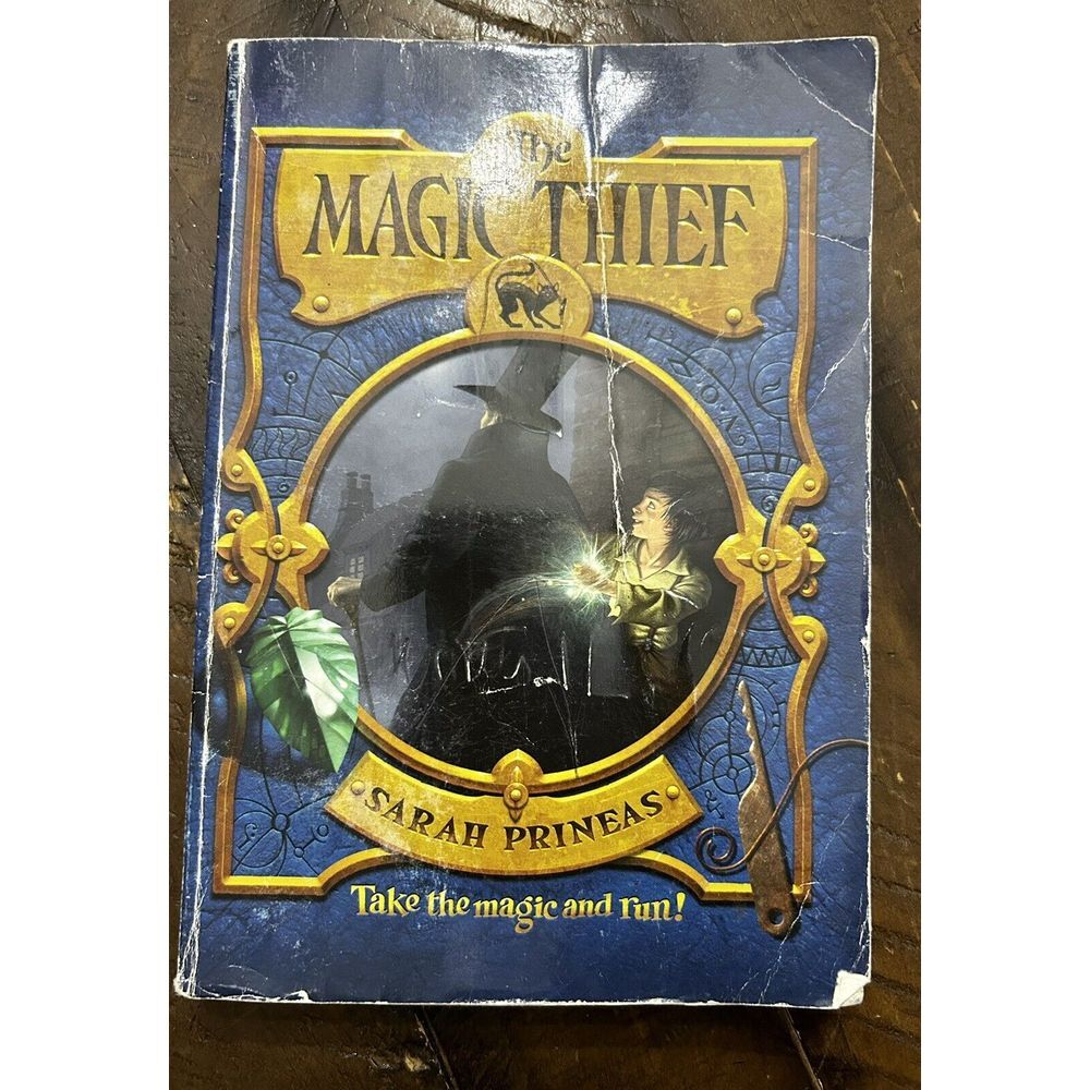 The Magic Thief (Book One) by Sarah Prineas paperback Good Condition